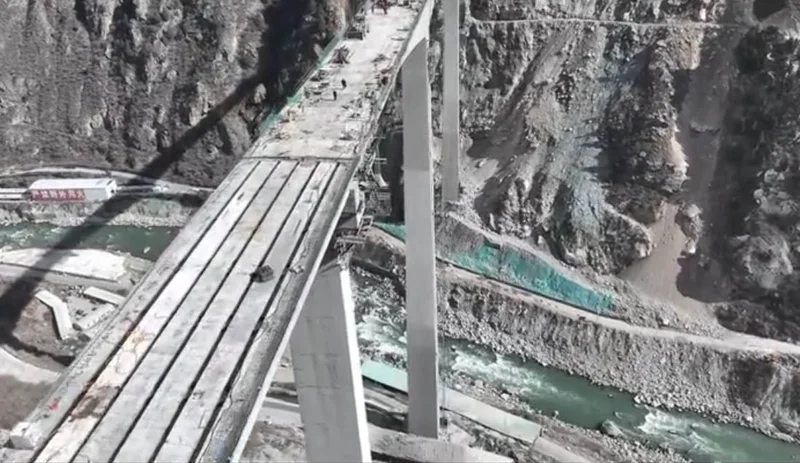 Hongqi Bridge Collapse: The Data on Its Premature Failure and Structural Integrity Questions